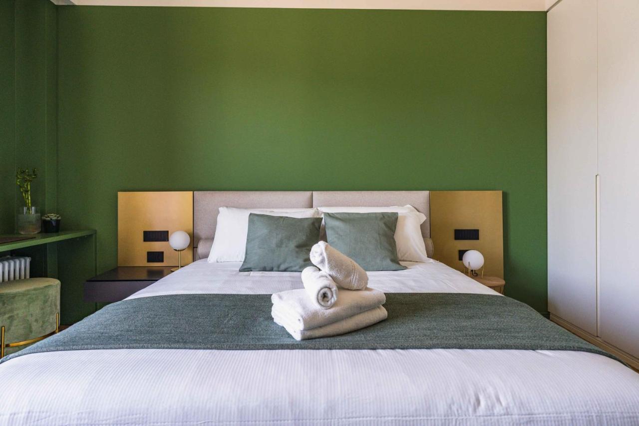 Gaby Lake Suites Como Eksteriør billede